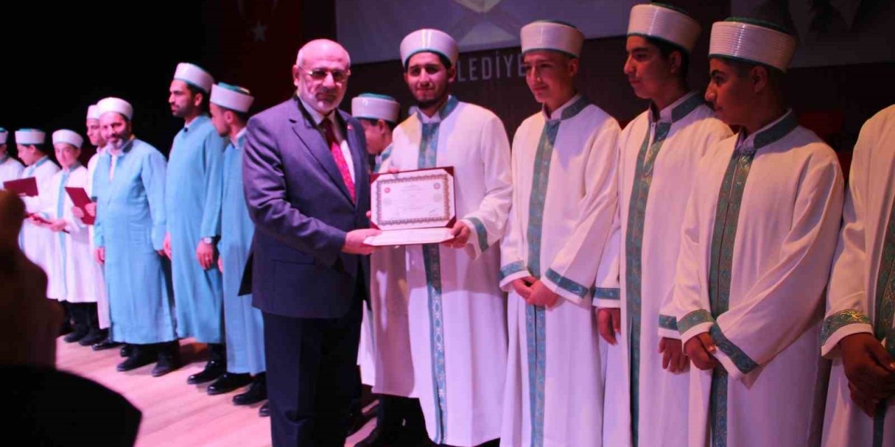 Antalya’da 27 Hafız İçin İcazet Töreni