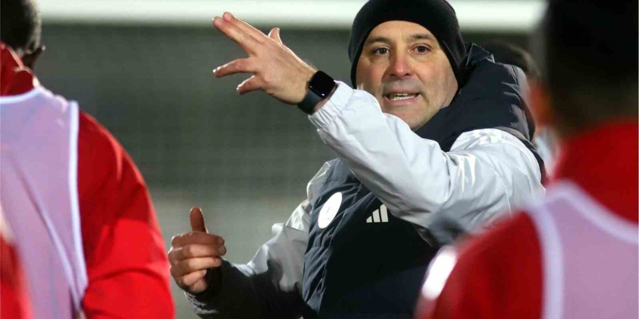 Antalyaspor, Sami Uğurlu Yönetiminde İlk Antrenmanına Çıktı