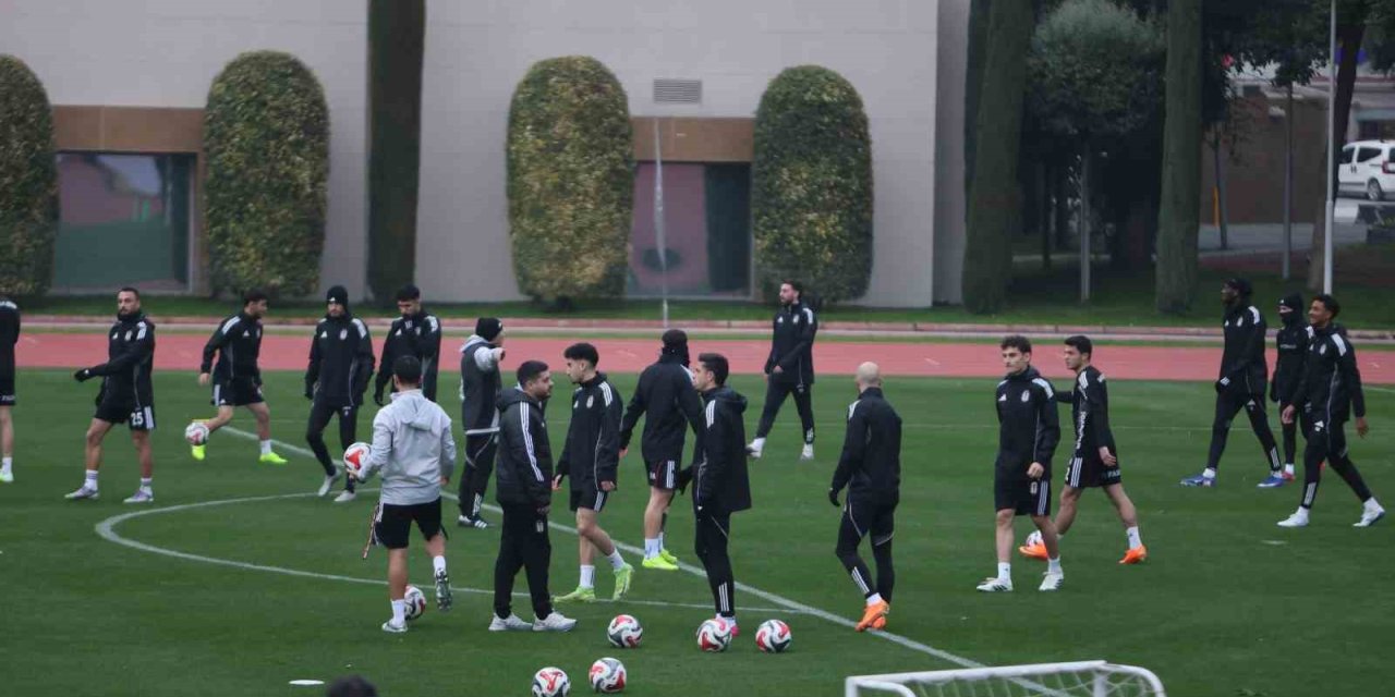 Beşiktaş, Devre Arası Çalışmalarını Antalya’da Sürdürüyor