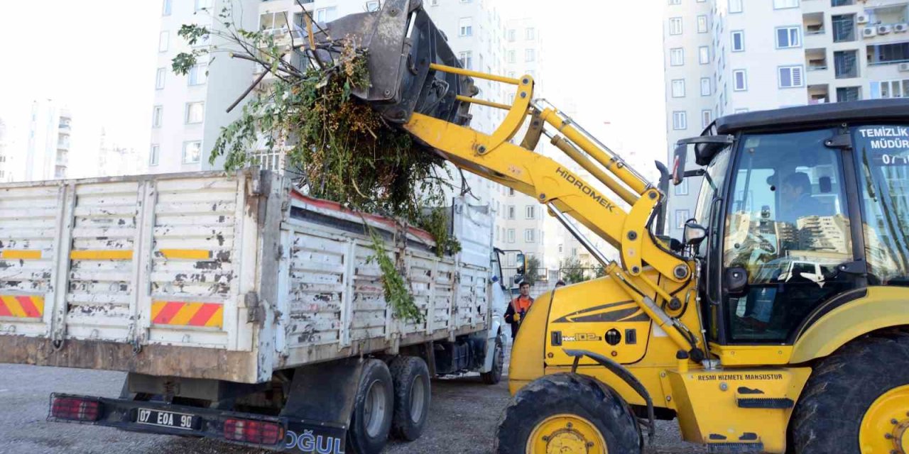 Muratpaşa’da Çevreyi Kirletenlere 1 Milyon 395 Bin Lira Ceza