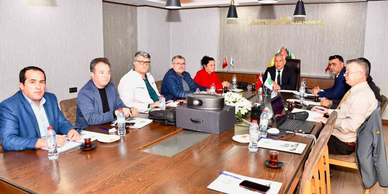 Silifke’de Lise Müdürleri Toplantısı Gerçekleştirildi