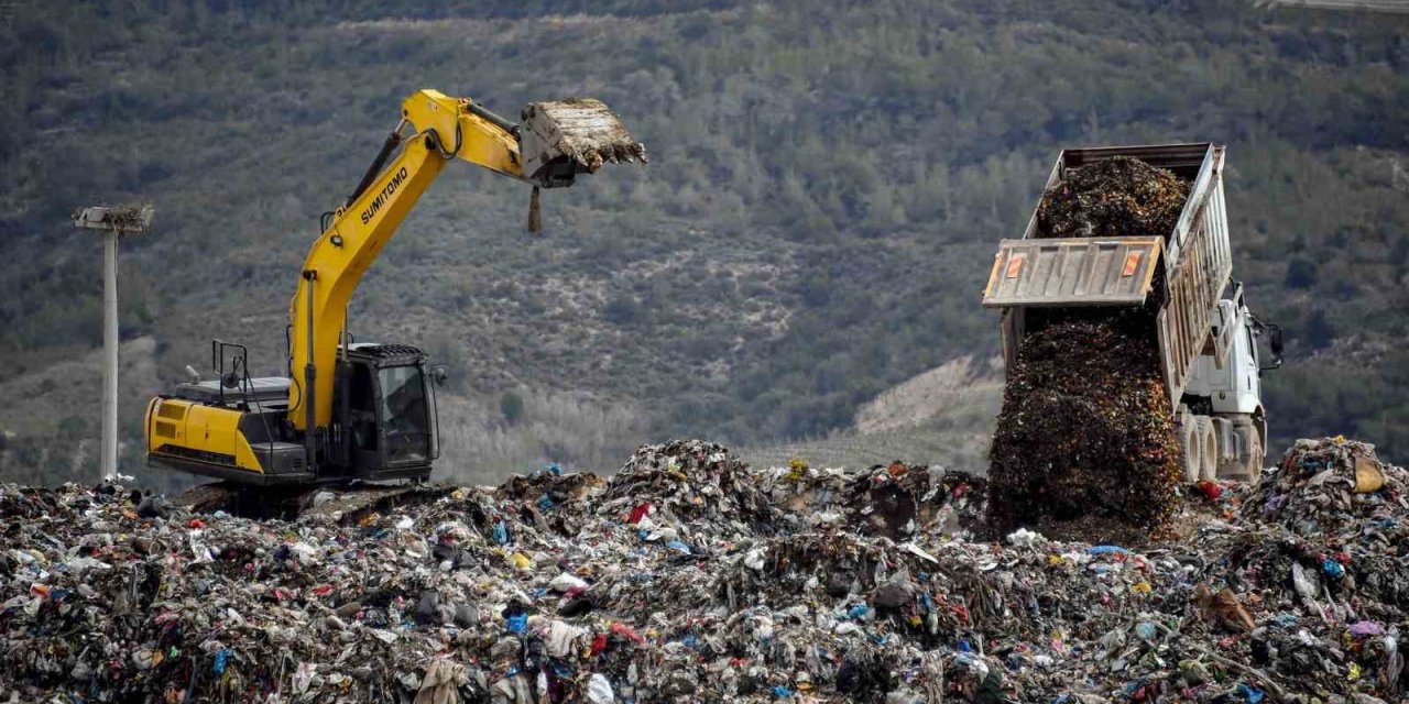 Mersin Büyükşehir, Atıktan 117 Bin Megavat Elektrik Enerjisi Üretti