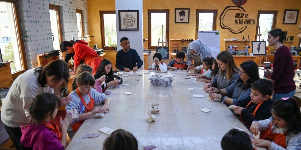 Başkan Pekyatırmacı: "selçuklu Belediyesi Sanat Ve Tasarım Atölyemiz Vizyoner Bir Eğitim Alanıdır"