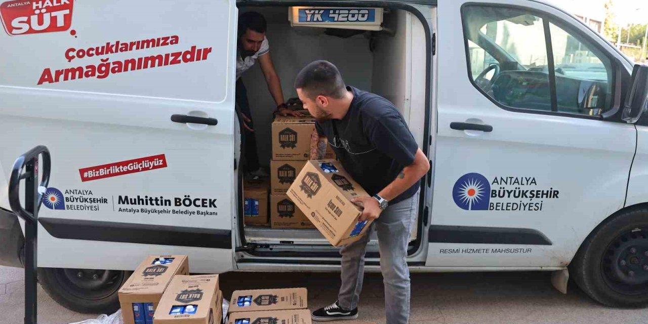 Büyükşehir’den Çocuklara 67 Bin Halk Mama Desteği