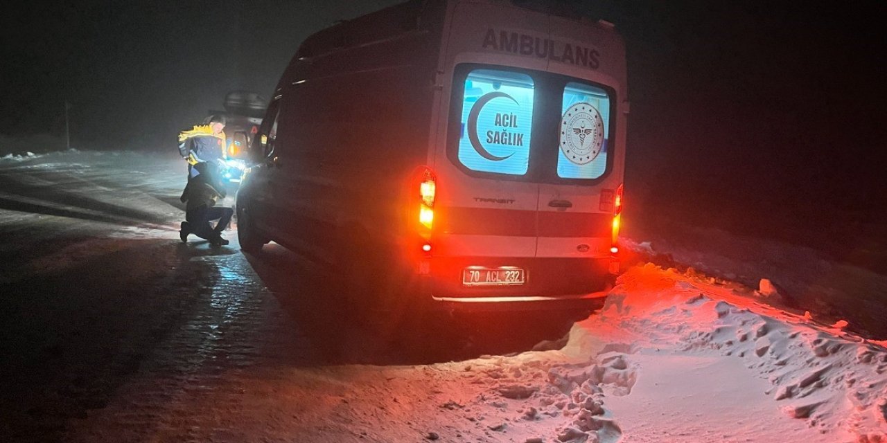 Tipi ve Yoğun Kara Rağmen Diyaliz Hastası Kadın Hastaneye Ulaştırıldı
