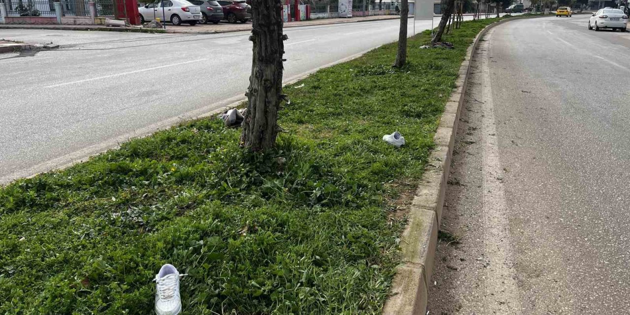 Antalya’da İki Öğrenci Karne Almak İçin Okula Giderken Kaza Yaptı: 1 Ölü, 1 Yaralı