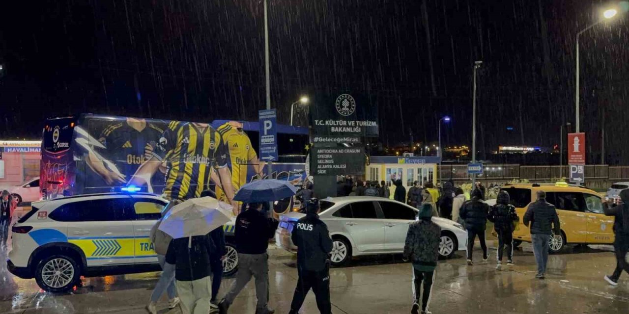 Fenerbahçe, Alanya’da