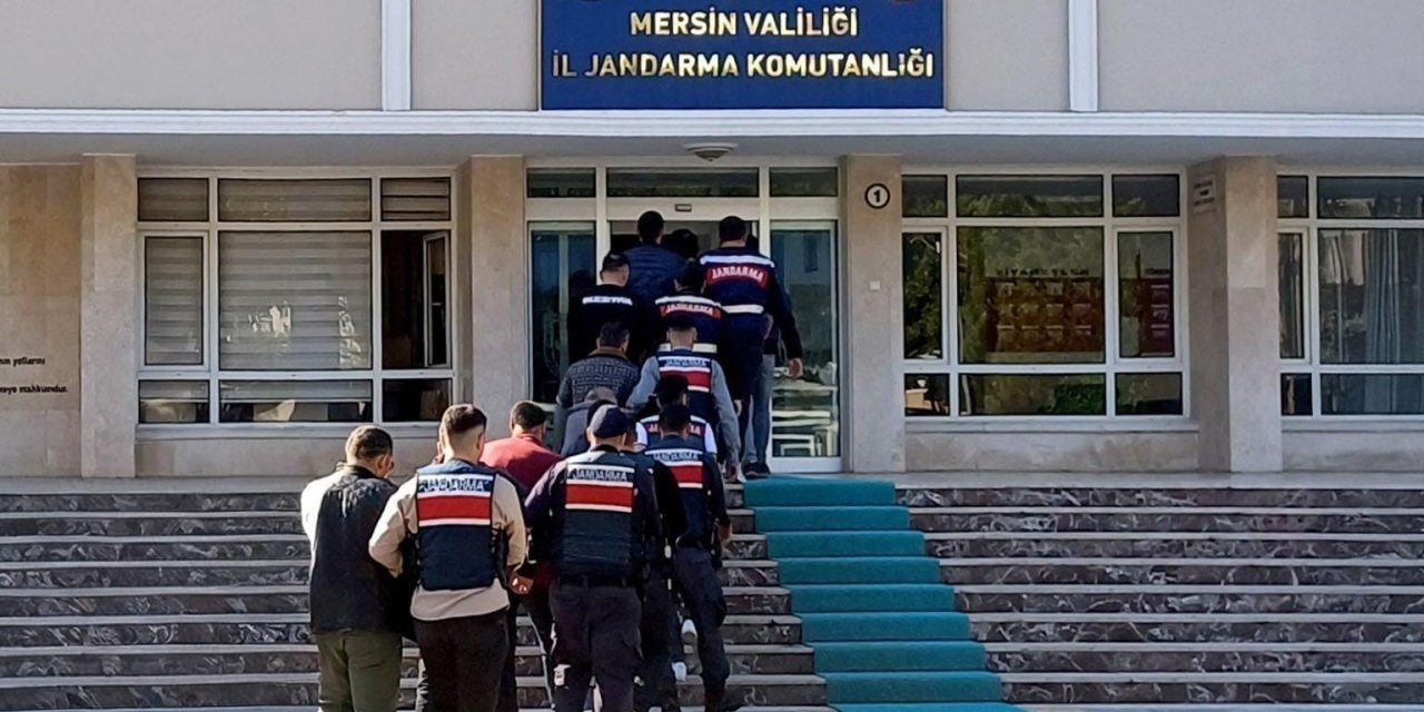Mersin’de Aranan 42 Şahıs Yakalandı