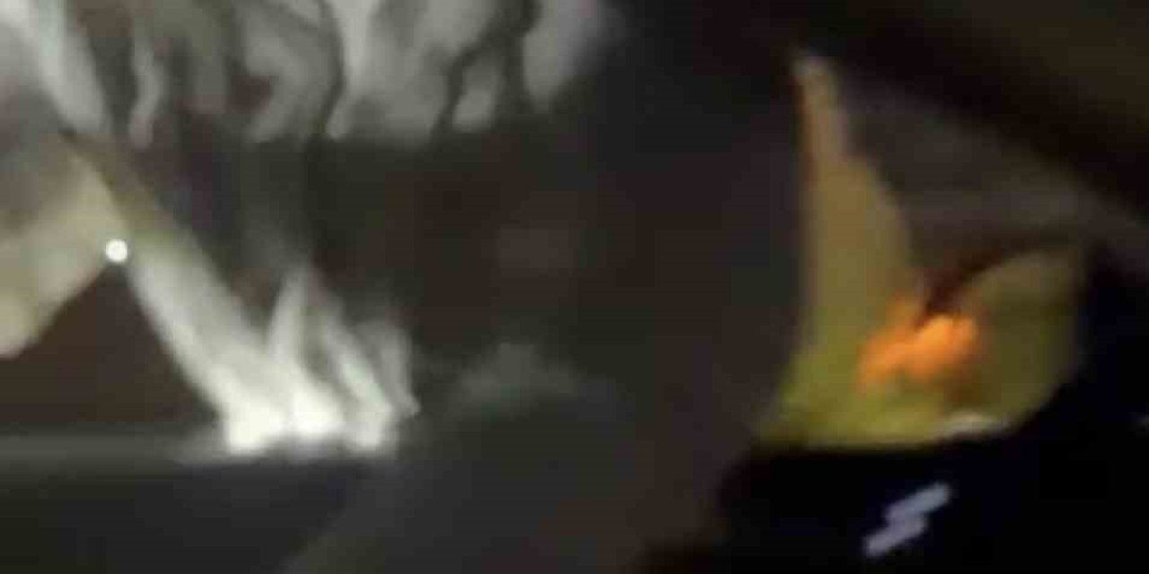 Önce Araca Saldırdı, Ardından Araçtakileri Bıçakladı... O Anlar Kamerada