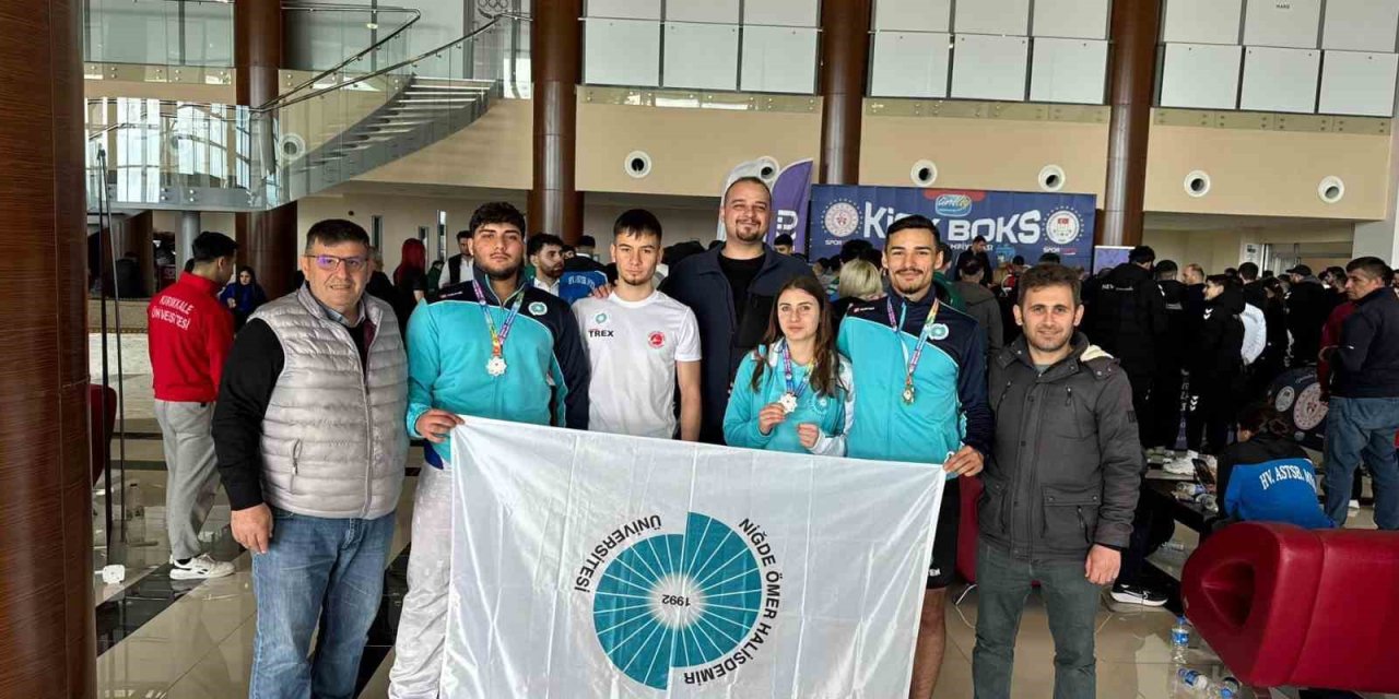 Nöhü Sporcularından Ünilig Türkiye Şampiyonası’nda Büyük Başarı