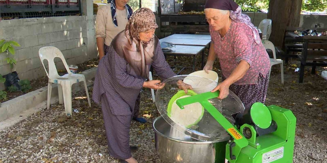 Büyükşehir 2025 Yılında Binlerce Üreticiye Ekipman Desteği Verdi