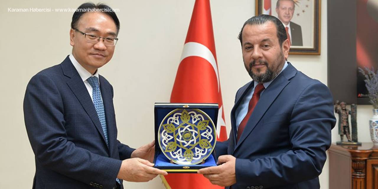 KMÜ Koreli Ziyaretçilerini Ağırladı