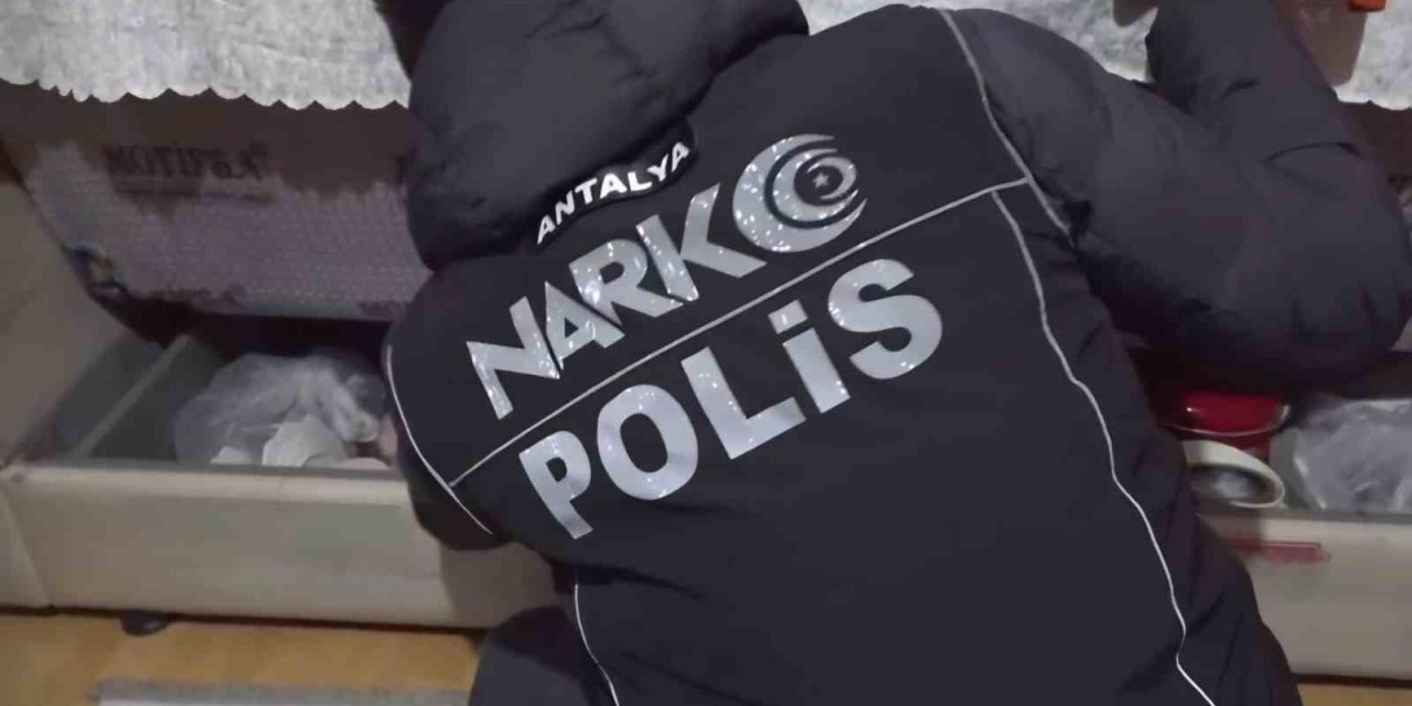 Serik’te Uyuşturucu Operasyonu: 25 Gözaltı