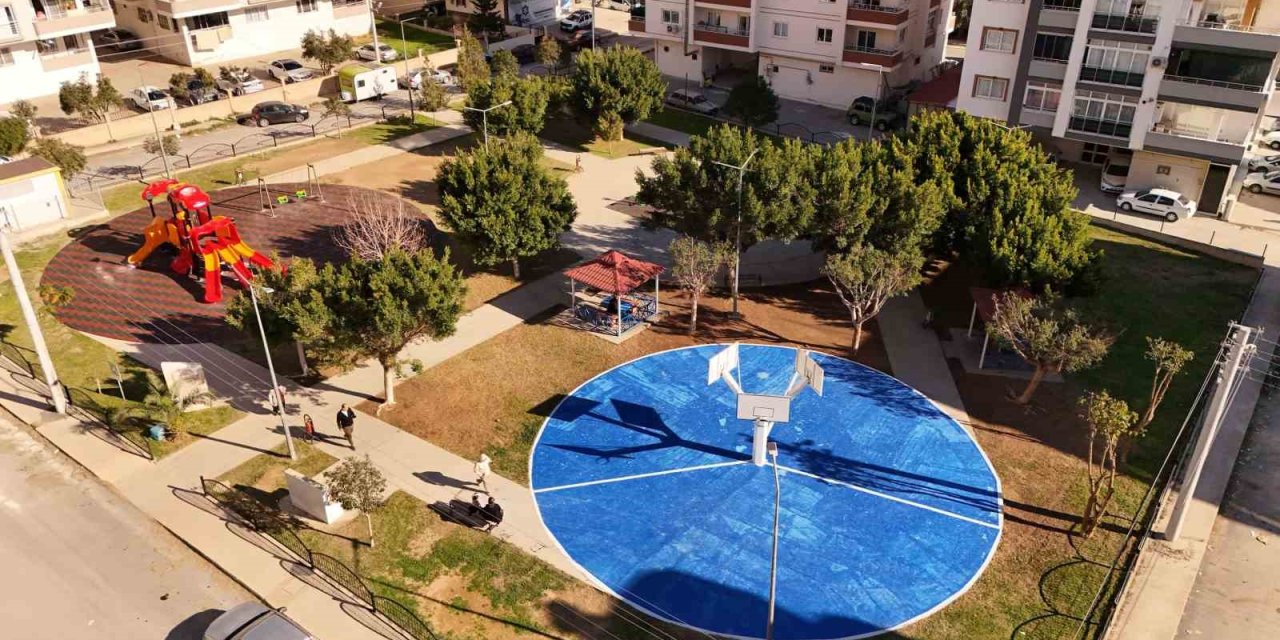 Tarsus’ta Parklar Yenileniyor