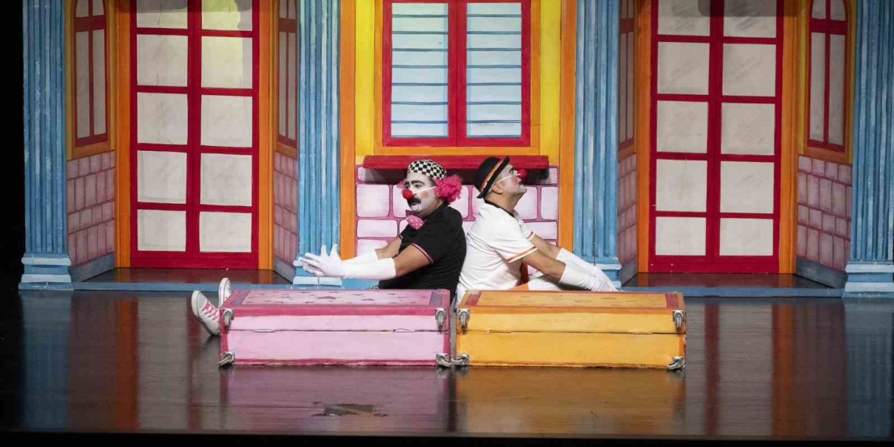 Mersin’de Yarıyıl Tatilinde Çocuklara Ücretsiz Tiyatro Şenliği