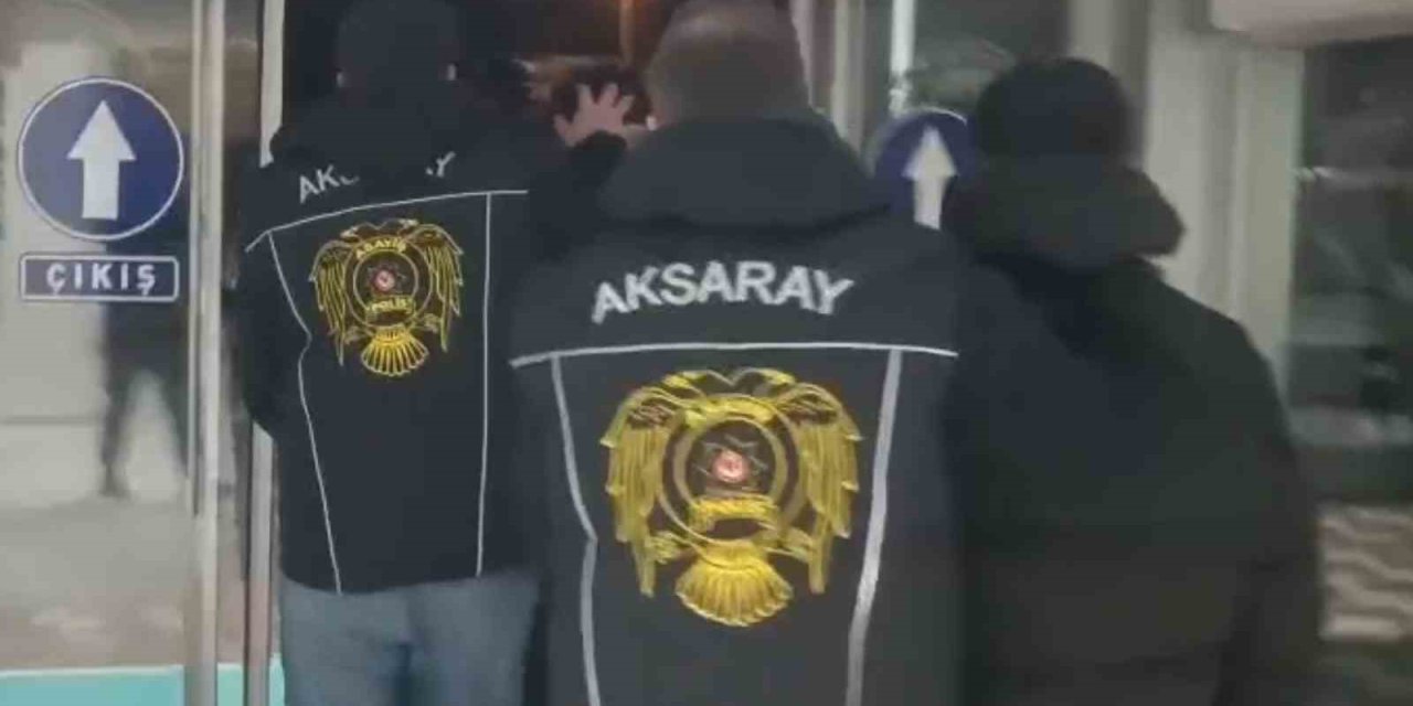 Aksaray’da Bıçakçı Dükkanını Soyan 3 Şüpheli Yakalandı