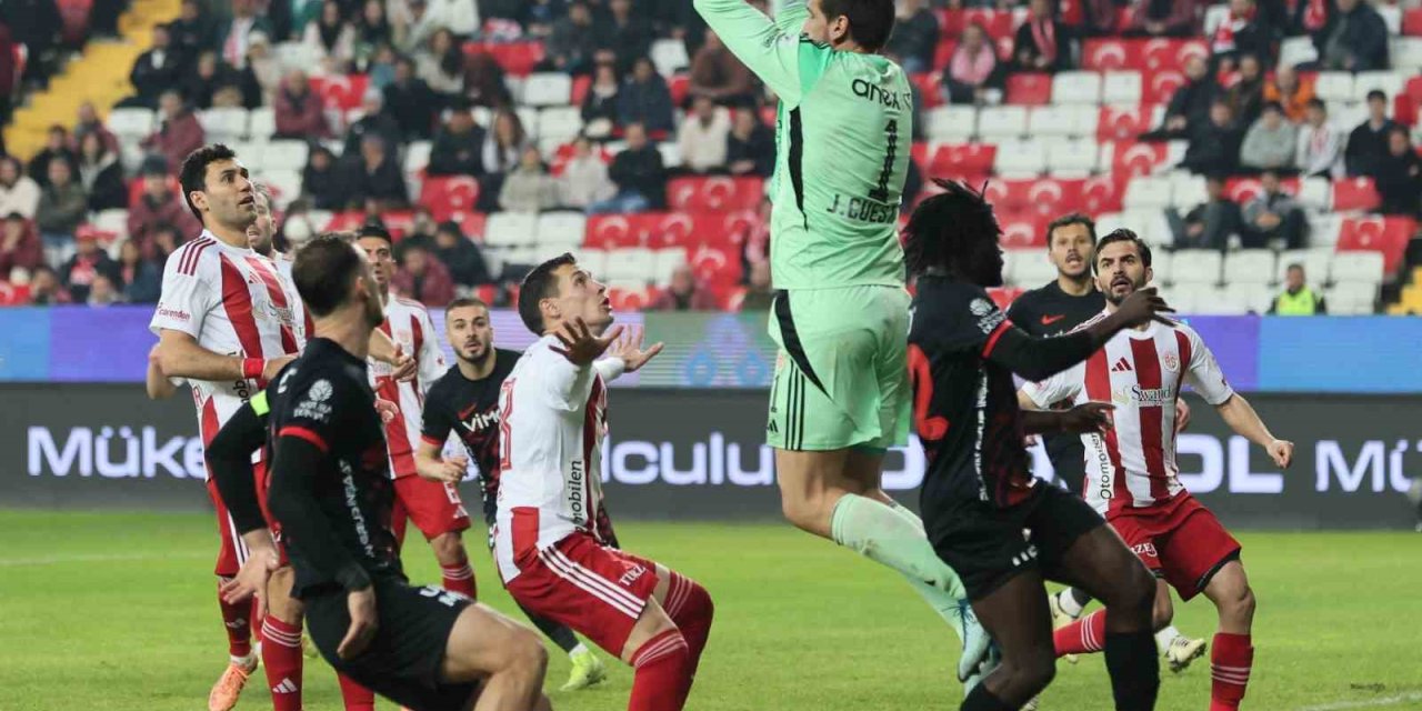 Trendyol Süper Lig: Antalyaspor: 2 - Gençlerbirliği: 1 (maç Sonucu)