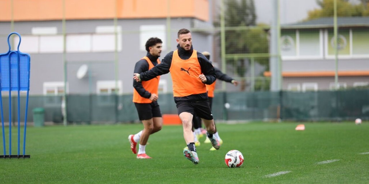 Alanyaspor, Eyüpspor Maçı Hazırlıklarına Başladı