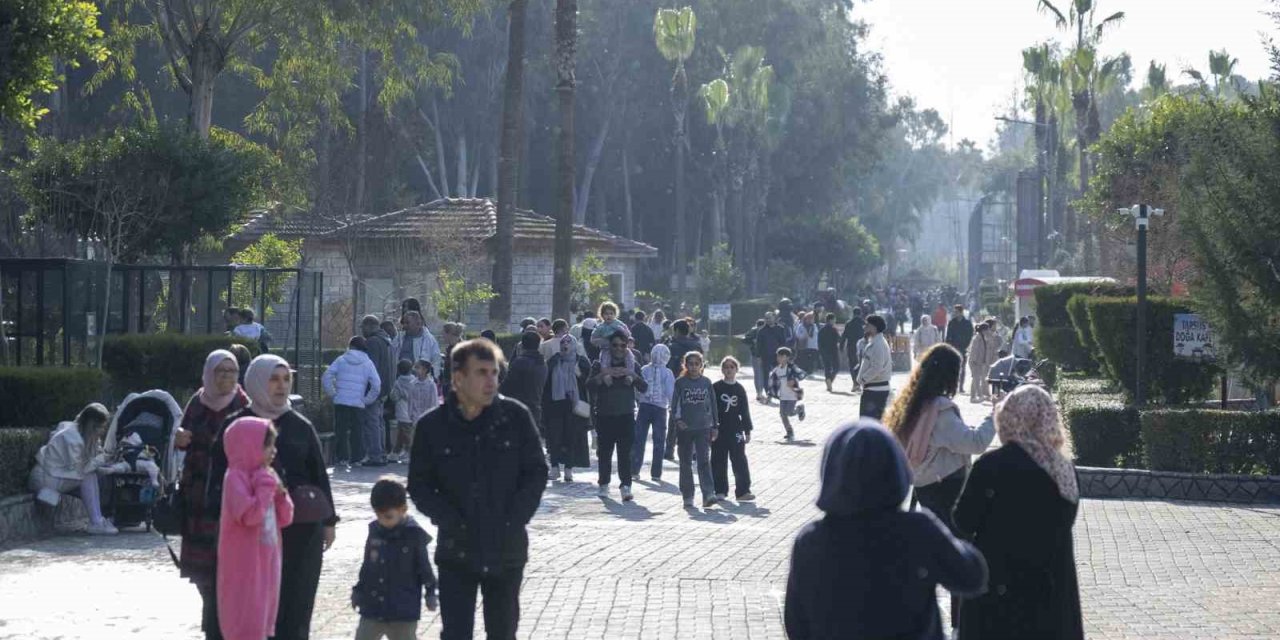 Tarsus Doğa Parkı Yarıyıl Tatilinde Binlerce Ziyaretçiyi Ağırlıyor
