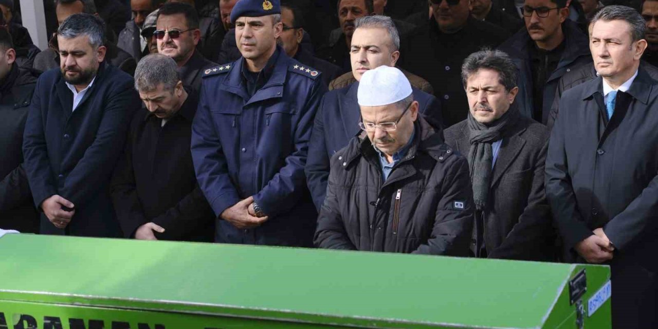 Karaman’da Hayatını Kaybeden Milletvekili Osman Sağlam’ın Amcası Toprağa Verildi