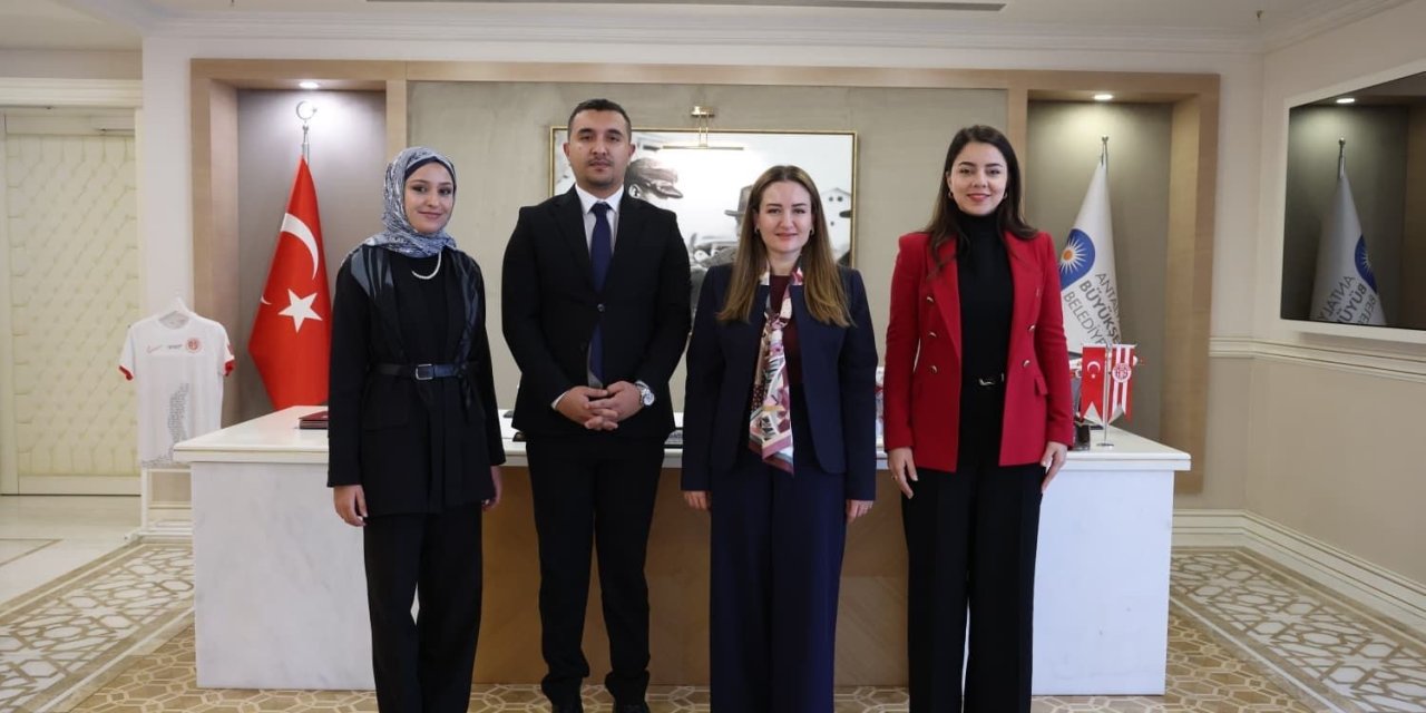 Antalya İle Muğla Büyükşehir Gençlik Meclisleri Kardeş Oluyor