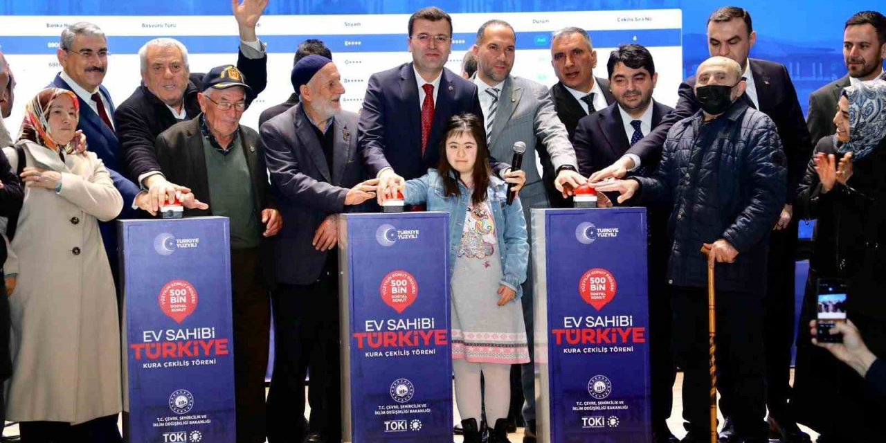 Niğde’de 2 Bin 604 Sosyal Konutun Hak Sahipleri Kura İle Belirlendi