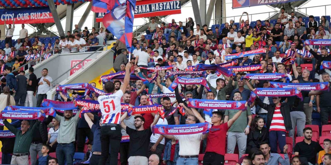 Niğde Belediyesi Spor Kulübü’nden Aile Dostu Tribün Uygulaması