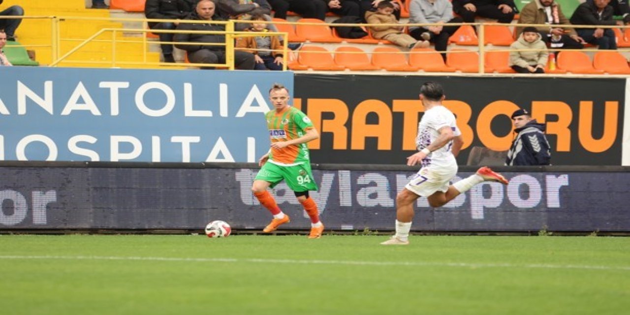 Trendyol Süper Lig: Corendon Alanyaspor: 1 - Eyüpspor: 3 (maç Sonucu)