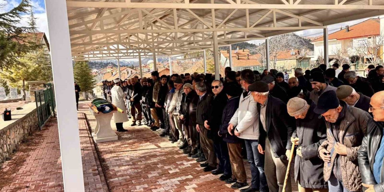 Burdur’daki Kazada Hayatını Kaybeden Gence Memleketi Konya’da Acı Veda