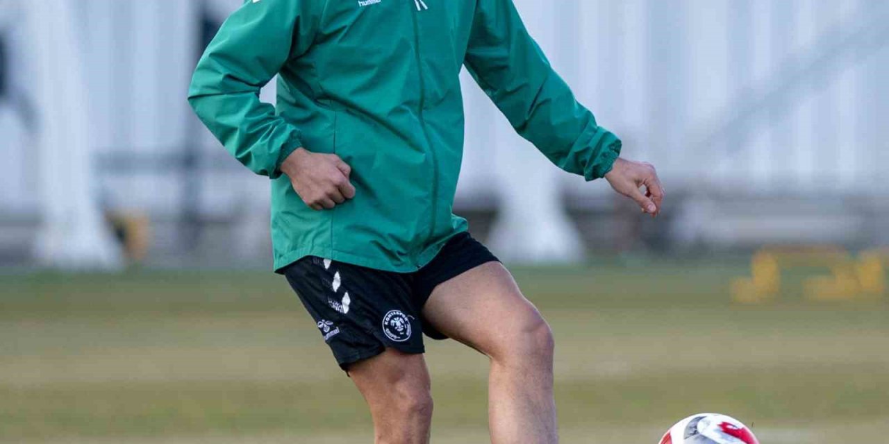 Konyaspor’da, Aliağa Futbol Kulübü Hazırlıkları Devam Etti