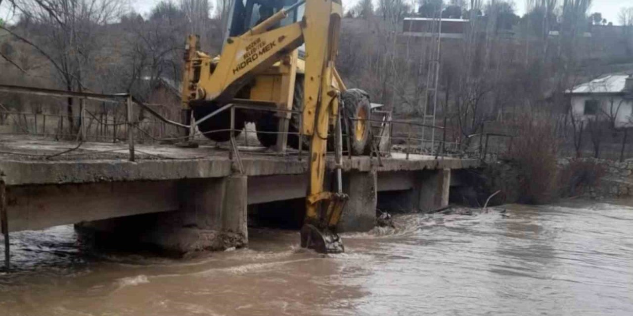 Aygır Şelalesi’nde Taşkın Riski Önlemleri Alınıyor