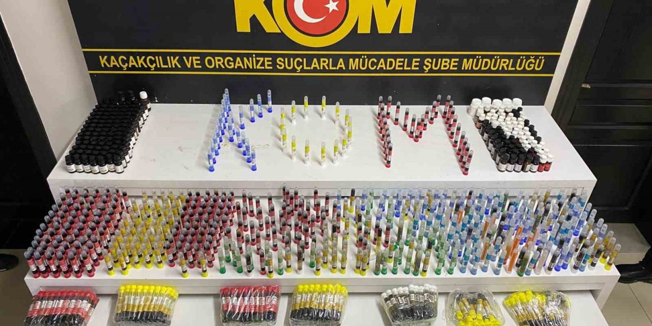 Mersin’de Depoya Baskın Binlerce Litre Kaçak Alkol Ele Geçirildi: 1 Tutuklama