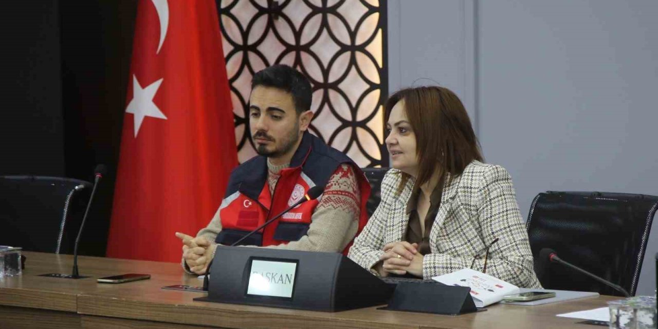 Niğde’de ’koruyucu Aile’ Farkındalığı İçin Seminer Düzenlendi