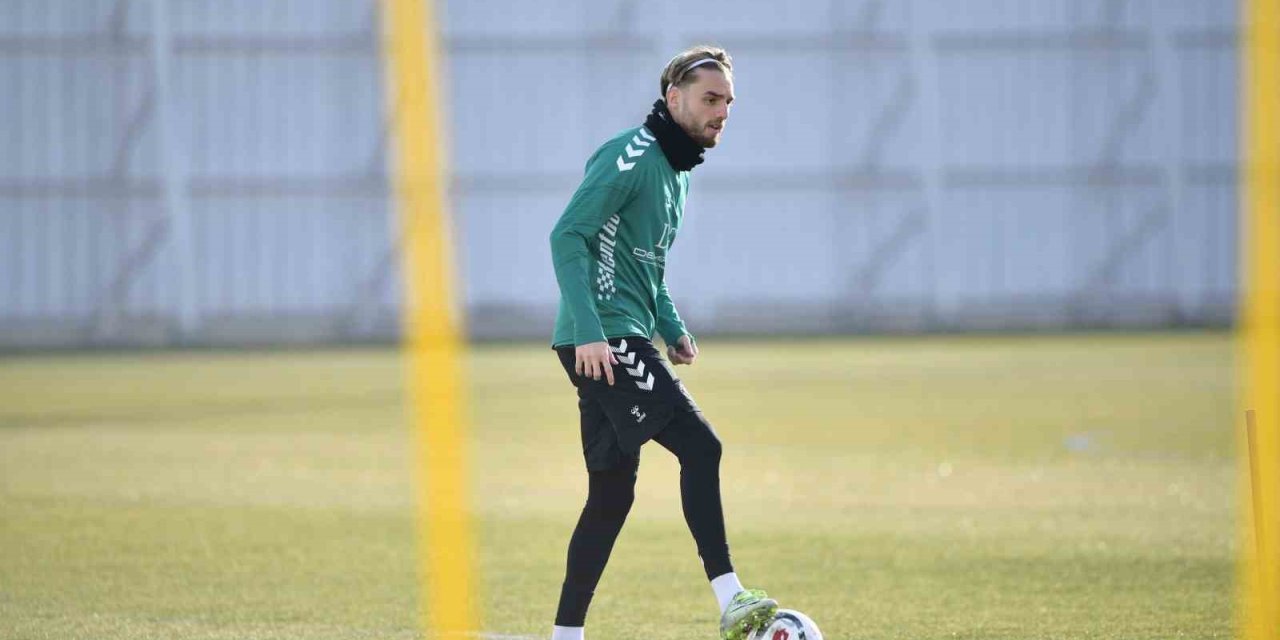 Konyaspor, Göztepe Maçının Hazırlıklarını Tamamladı