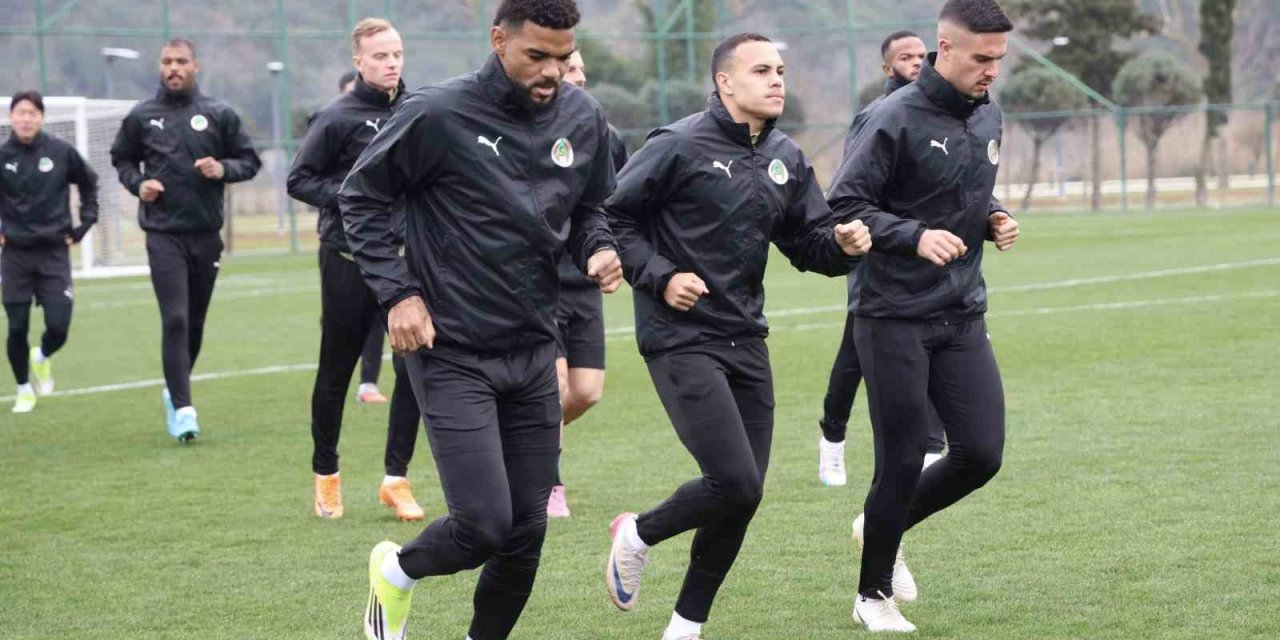 Alanyaspor, Beşiktaş Maçı Hazırlıklarını Tamamladı