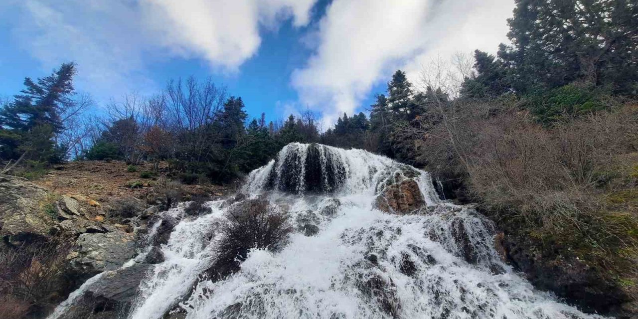 Konya’da ’güngörmez Şelalesi’, Yüzyıllık Değirmen Geleneğini Ve Kaybolan Bir Ritüeli Hatırlatıyor