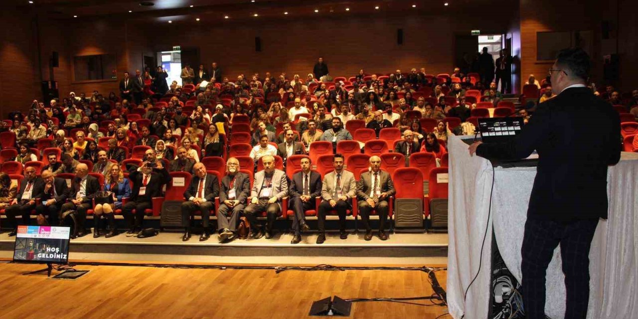 Adana Müze Kompleksi, Akdeniz Diyabet Akademisi’ne Ev Sahipliği Yaptı