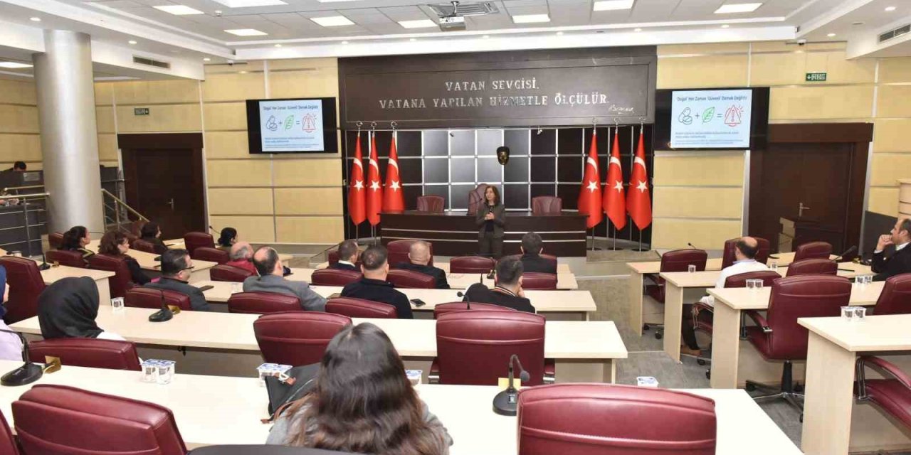 Kepez’de Akılcı İlaç Kullanımı Eğitimi