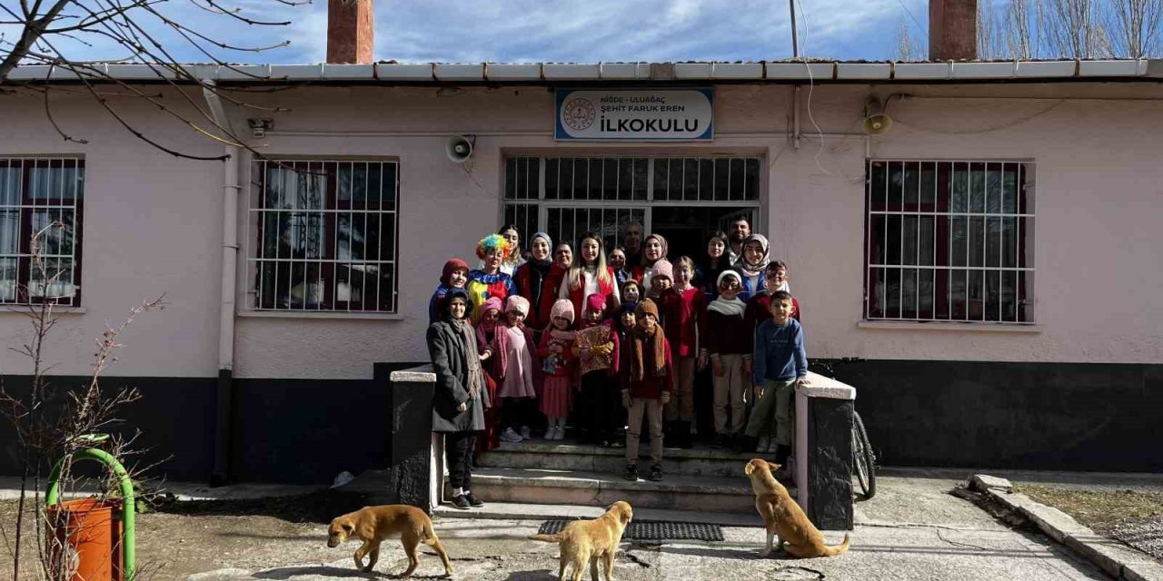 "sobada Çay, Sevgide İlmek" Projesi Minik Yürekleri Isıttı