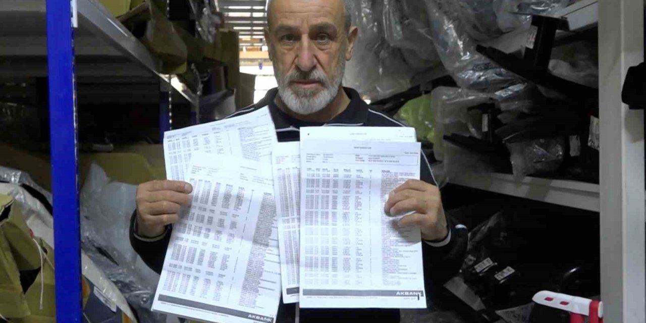 Kızının Komşusuna Telefon Bankacılığı Bilgilerini Verdi, Hayatı Karardı