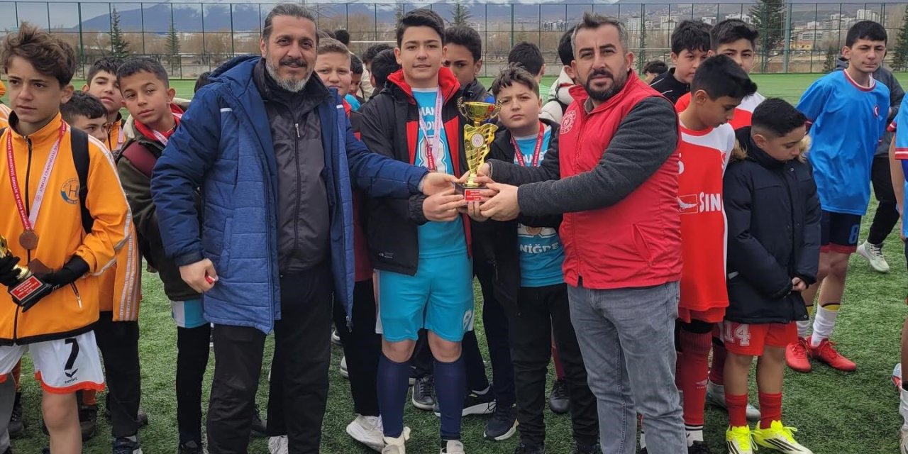 Okul Sporları Yıldız Erkekler Futbol İl Birinciliği Tamamlandı