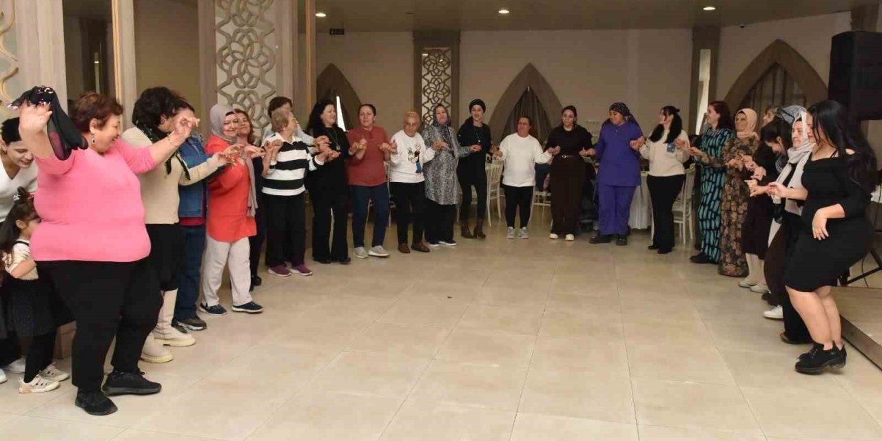 Kepezli Hanımlar Kadınlar Matinesinde Buluştu