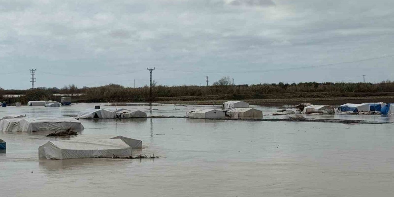 Tarsus’ta 8 Bin Dönüm Tarım Arazisi Sular Altında Kaldı