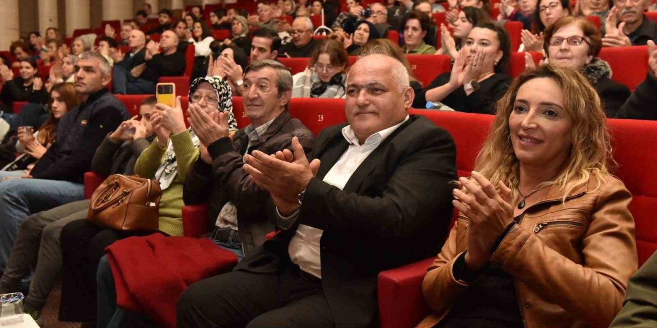 Kepez Türkülerin Ezgilerinde Buluştu