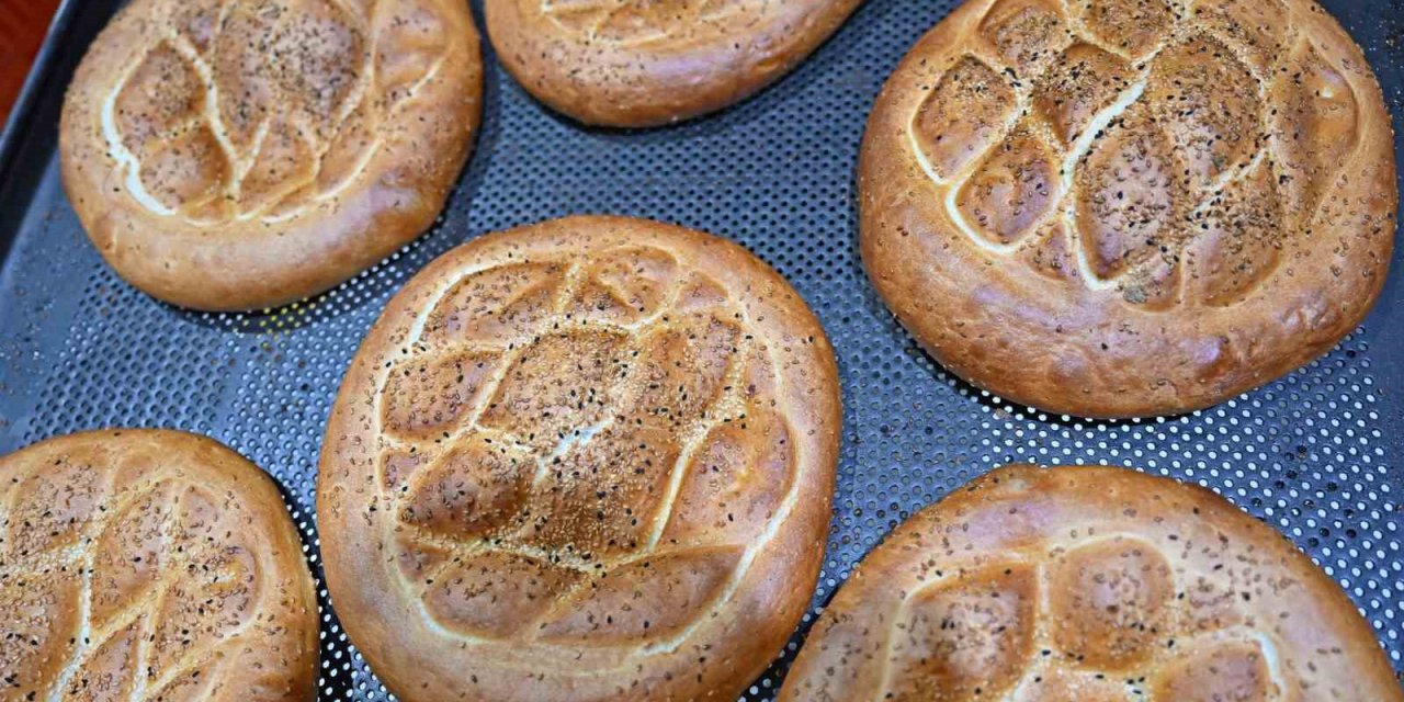 Ramazan Pidesi Büyükşehir Halk Ekmek Büfelerinde Yerini Alacak