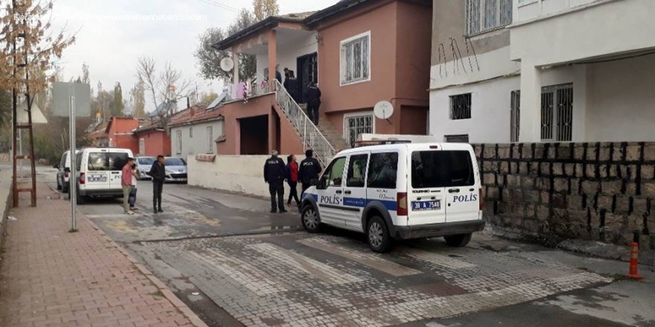 Kendini Vuran Genç Hayatını Kaybetti