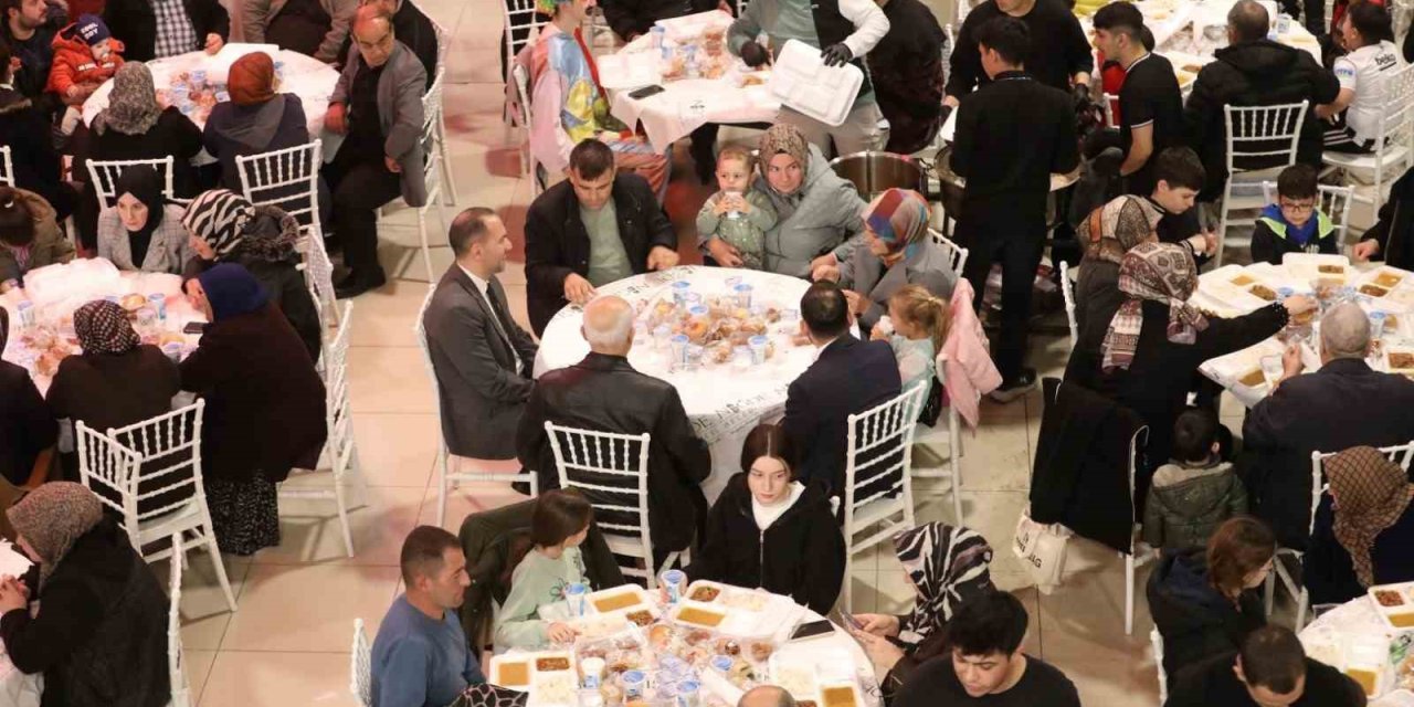 Niğde’de Ramazan Bereketi Mahalle Sofralarında Yaşanacak