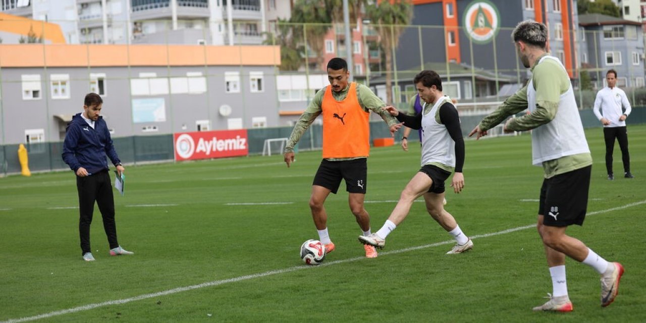 Alanyaspor, Başakşehir Maçı Hazırlıklarına Başladı