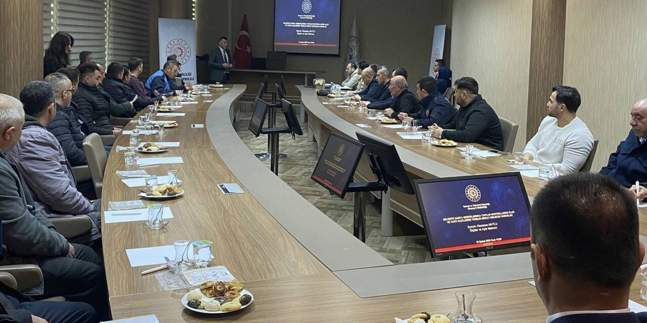 Aksaray’da 22 Belediyenin Zabıta Ekiplerine Ölçü Ve Ayar Eğitimi