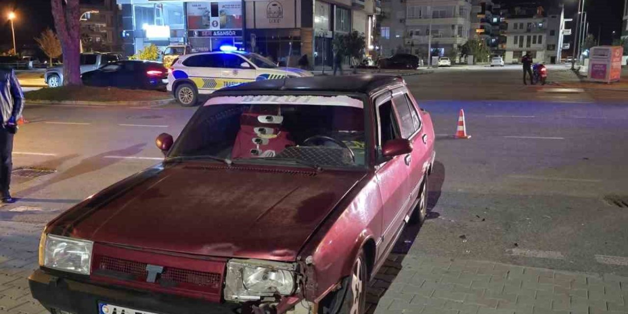 Gazipaşa’da Motosiklet İle Otomobil Çarpıştı: 2 Yaralı